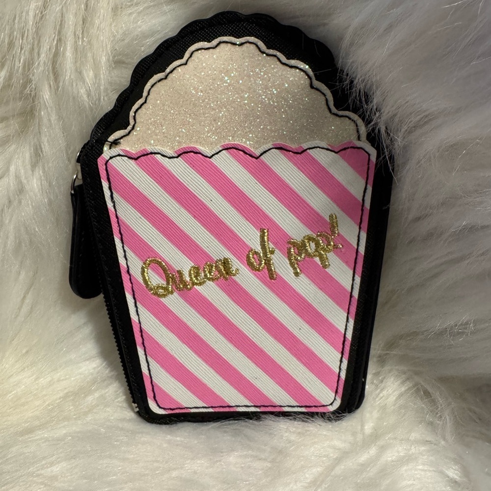 Coin Pouch 🎁 Pink and White Striped Popcorn 🎁